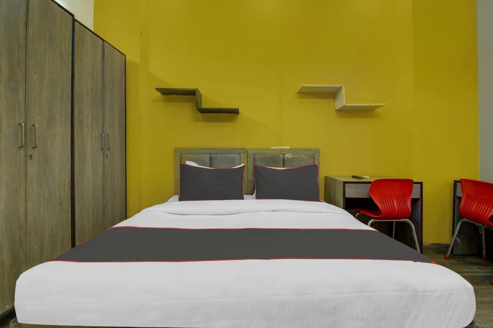 Hotel O The Arrow Near Dtu College Hotel Delhi (National Capital Territory of India)